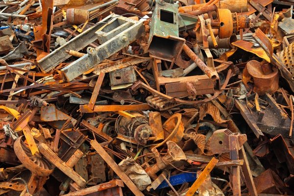 Bảng giá sắt phế liệu hôm nay phụ thuộc vào chất lượng, loại sắt và đơn vị thu mua