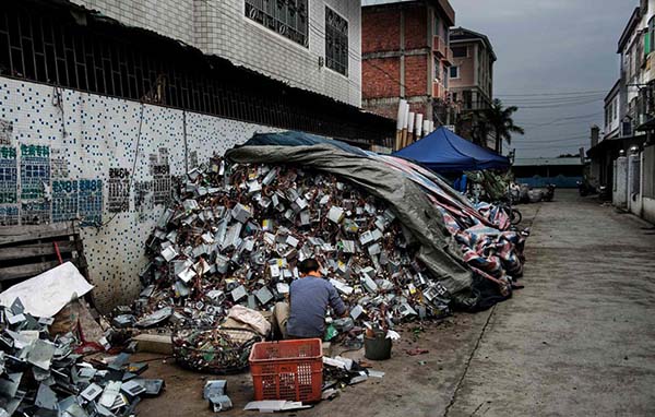 Xử lý phế liệu số lượng lớn Quận 1