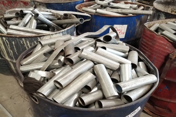 Thu mua phế liệu inox 304, 201, 430 từ thiết bị y tế, đồ gia dụng và máy công nghiệp